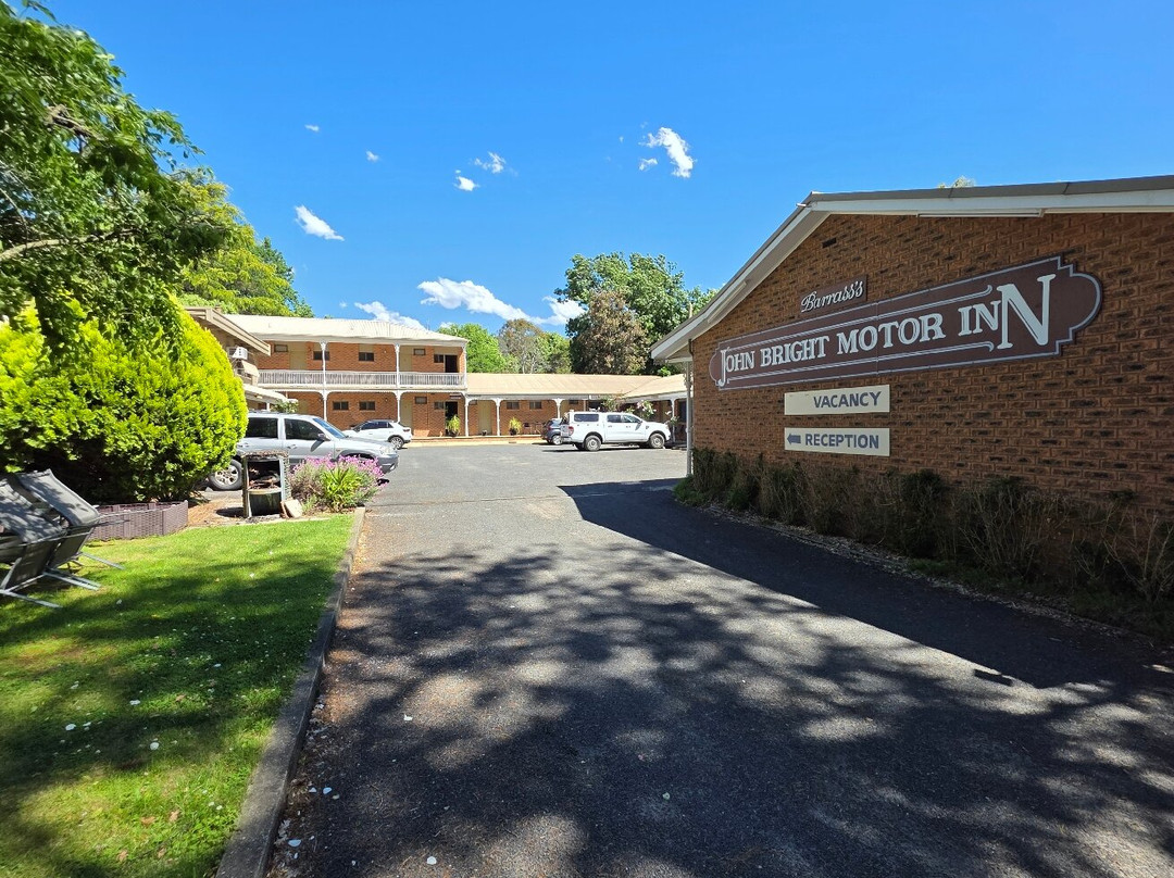 Barrass's John Bright Motor Inn主图