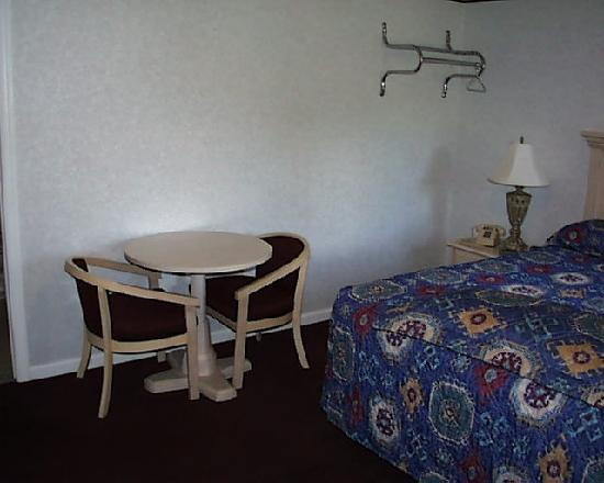 The Rocky River Inn主图