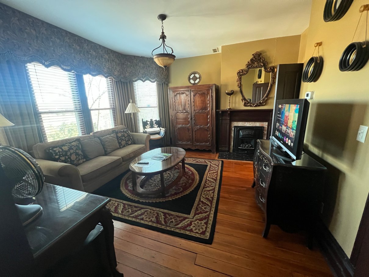 比尔特摩村旅店民宿-客卧