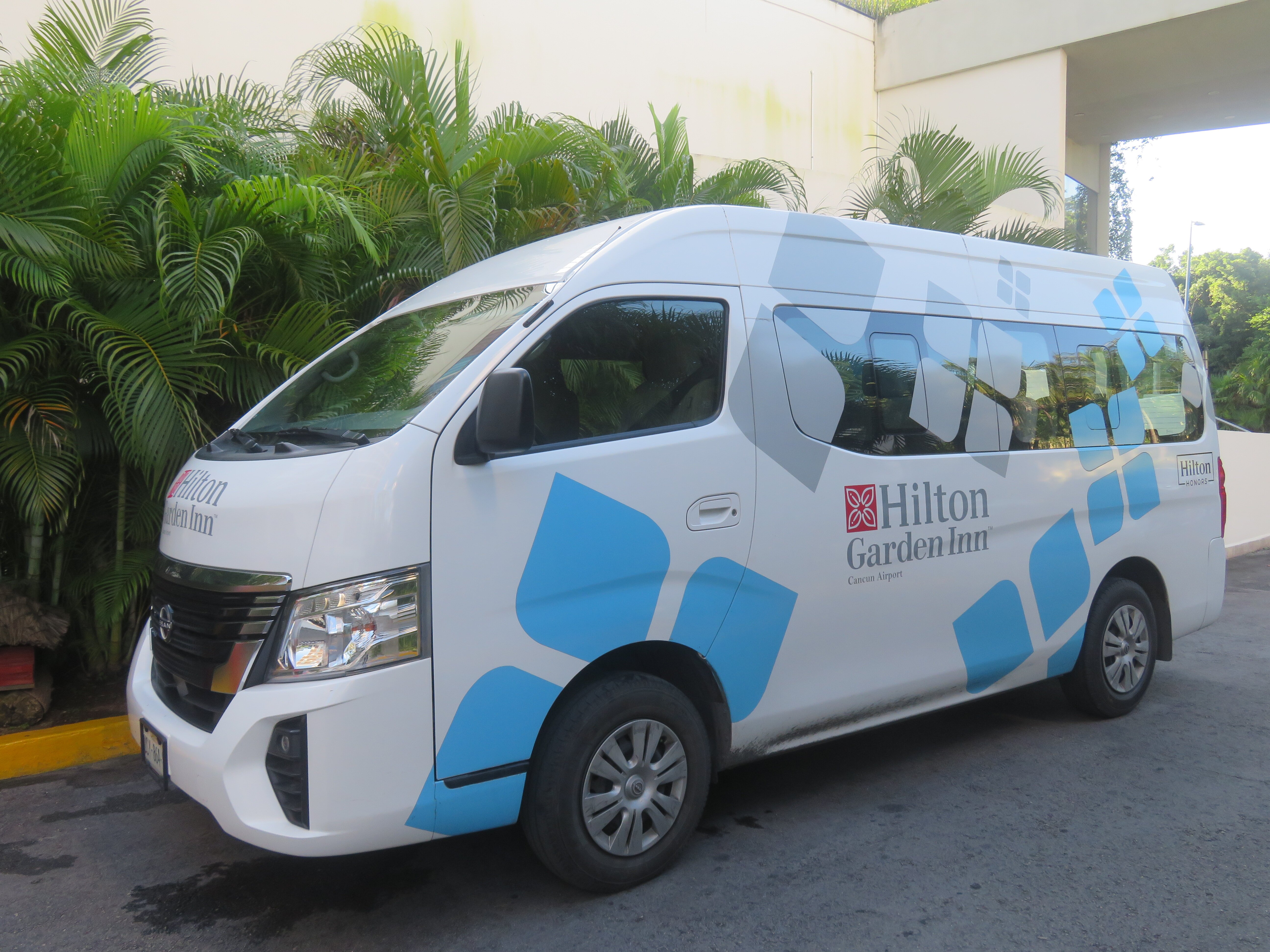Hilton Garden Inn Cancun Airport-浴室