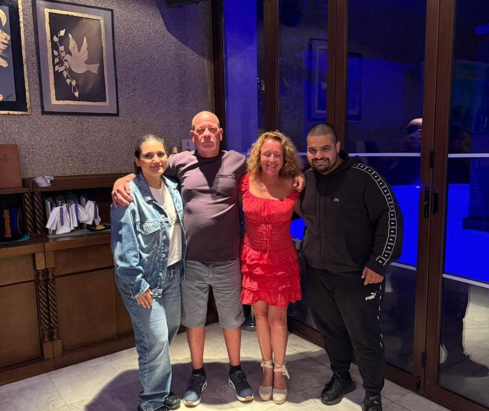 地中海乡村酒店主图