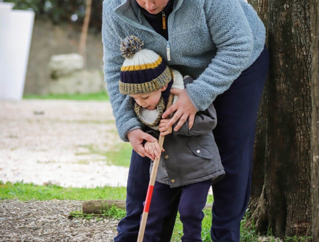 Les Cabanes Dans Les Bois  Logis Hôtel主图