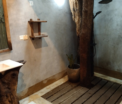 Habarana Tree House Mutu Village