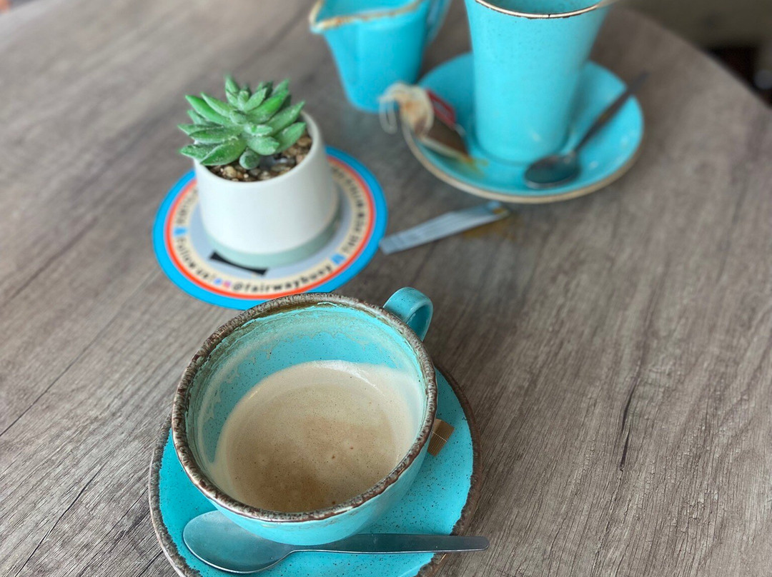 The Fairway Buoy-Westward Ho!必去景点