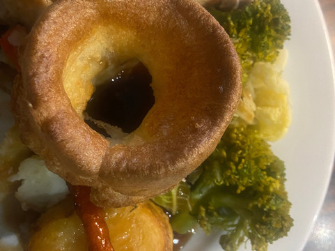 Haughton Arms Hotel主图