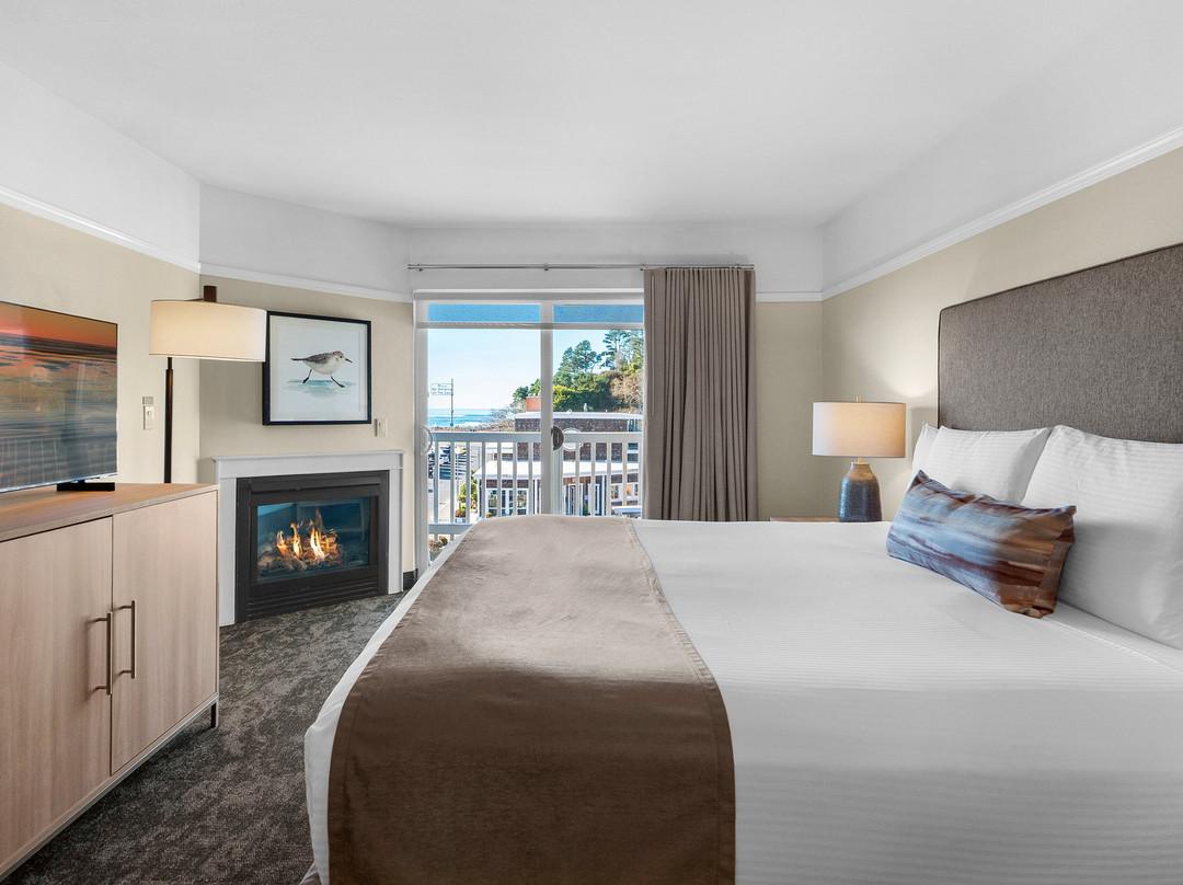 路肯恩格拉斯旅馆主图