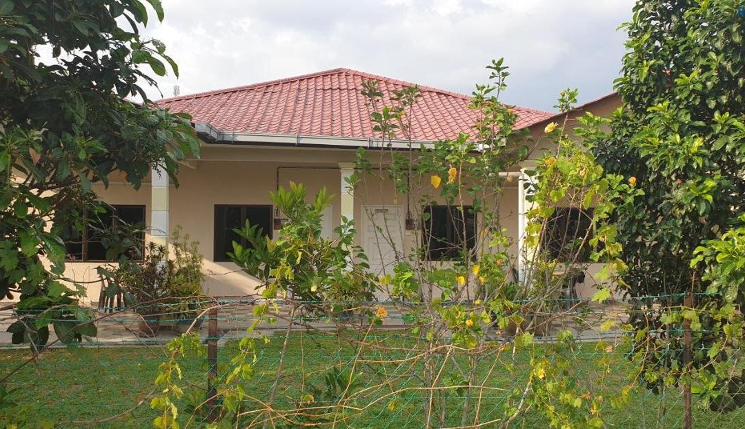 D'merbau Homestay & Laman Kahwin Sg Buloh