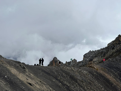 Peru Adventures-瓦拉斯必去景点