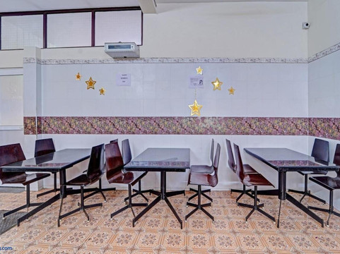 Hotel O Royal Residency