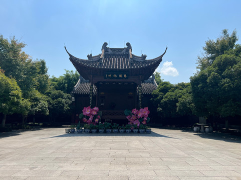 钱王祠-杭州市必去景点