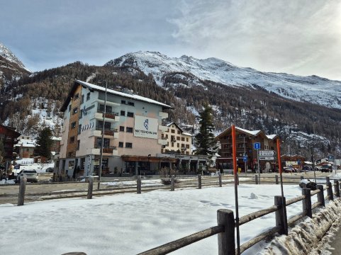 马特霍恩酒店-官方