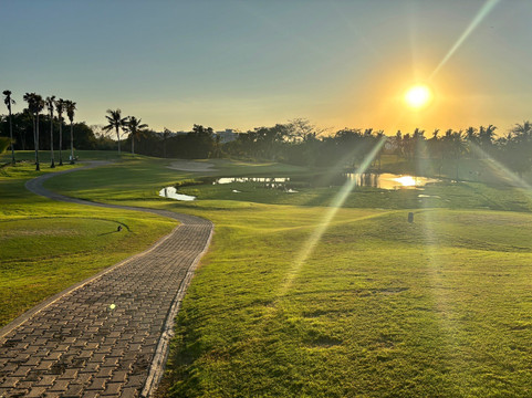 Flamingos Golf-Bucerias必去景点