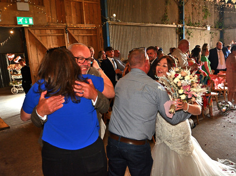 Bert's Barrow-Hillam必去景点