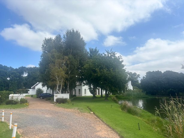 霍尔顿曼茨乡间别墅酒店-官方