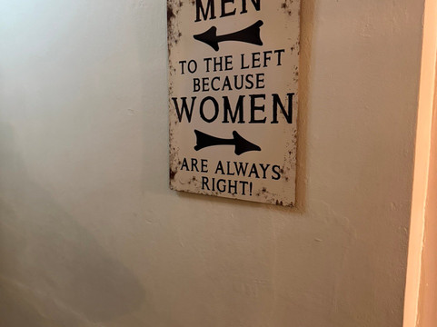 欧克欧尔阿姆斯酒店主图