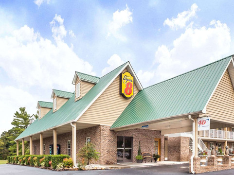 金斯顿速8酒店主图