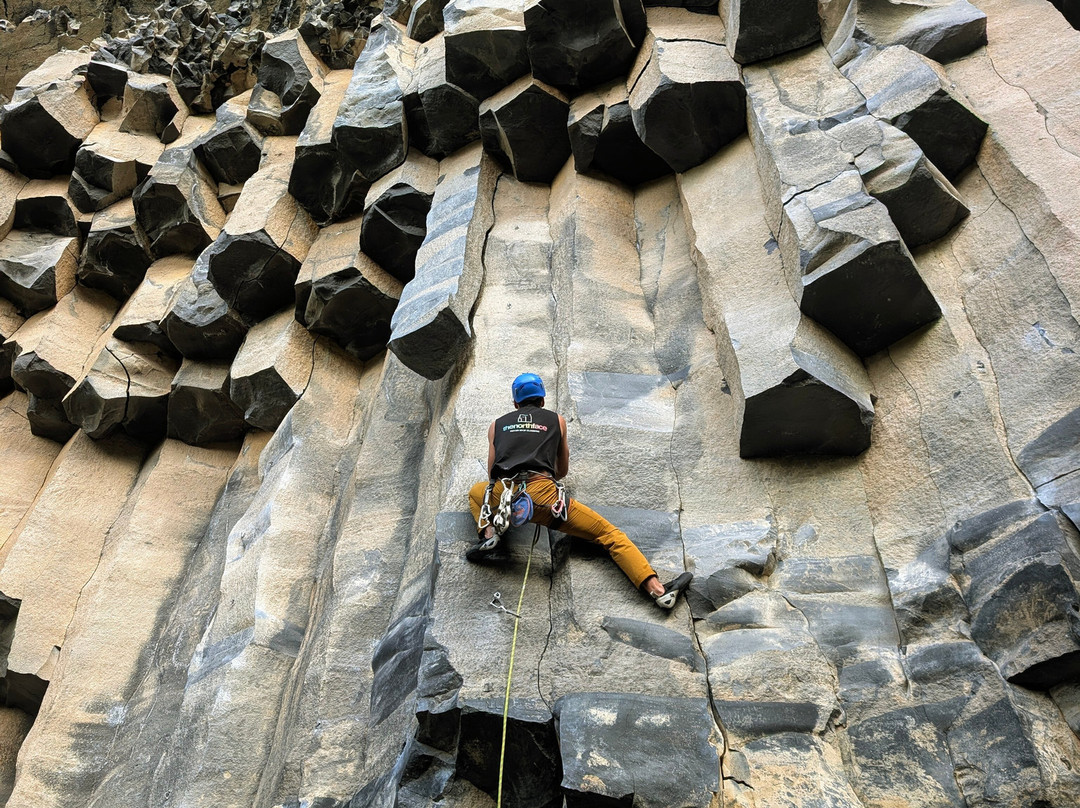 explorsierra_travel-巴尼奥斯必去景点