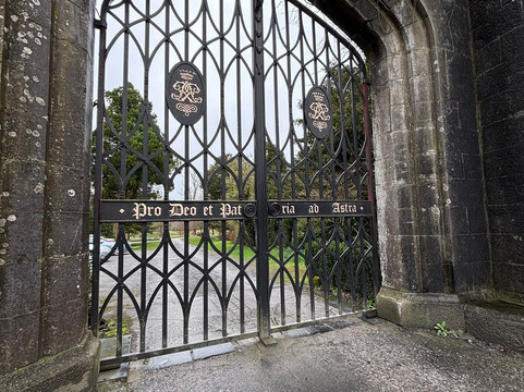 Ireland Chauffeur Travel-卡舍尔必去景点