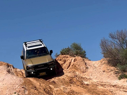 Pindan Tours and 4WD Training-阔恩必去景点