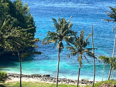 Secret Beach-努沙切宁安岛必去景点