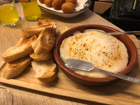 Malcriao Restaurante