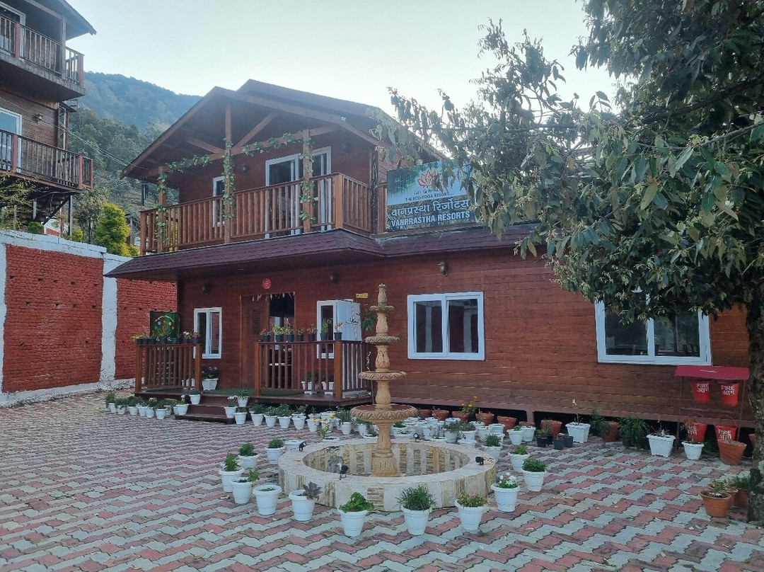 万普拉斯塔度假村主图