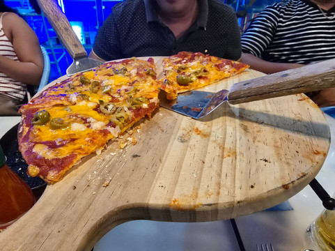 World Traveller's Mactan Restobar主图