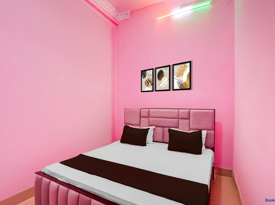 Hotel O  Sitara hotel