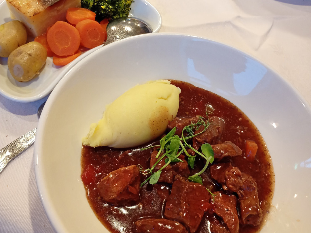 利弗米德克里夫酒店主图