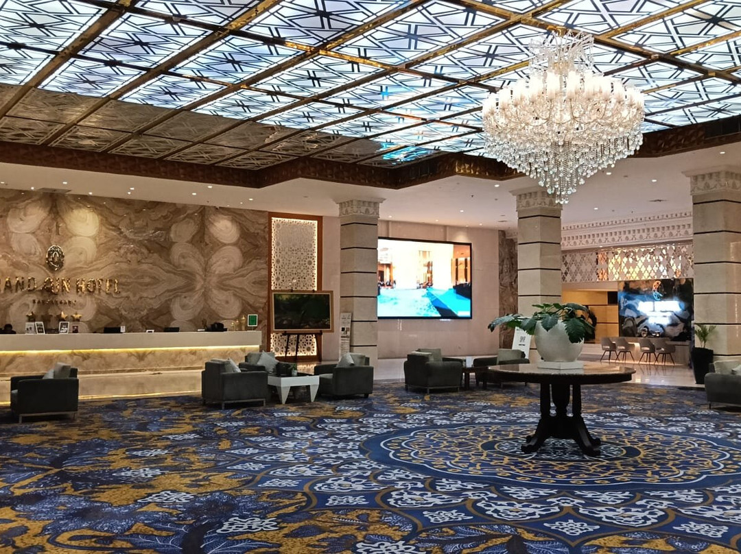 大秦酒店主图