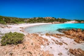Spiaggia Rosa-Budelli必去景点
