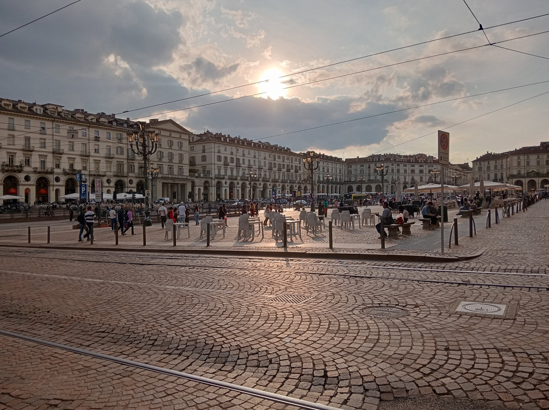 Piazza Vittorio Veneto-都灵必去景点