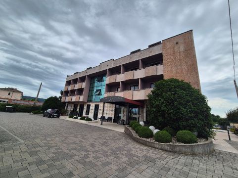 布兰多里酒店-旅行者