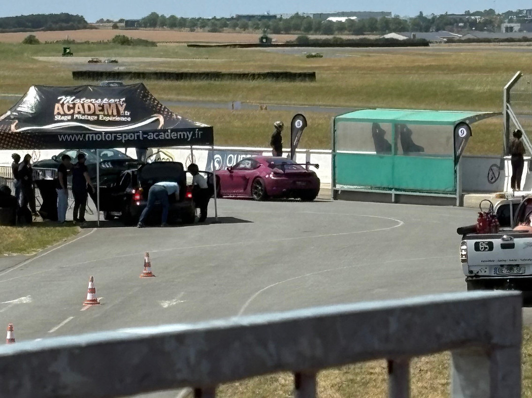Motorsport Academy-Fontenay-le-Comte必去景点