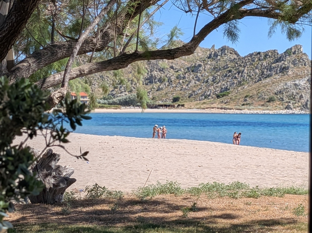 Thanos Beach-Paralia Thanous必去景点