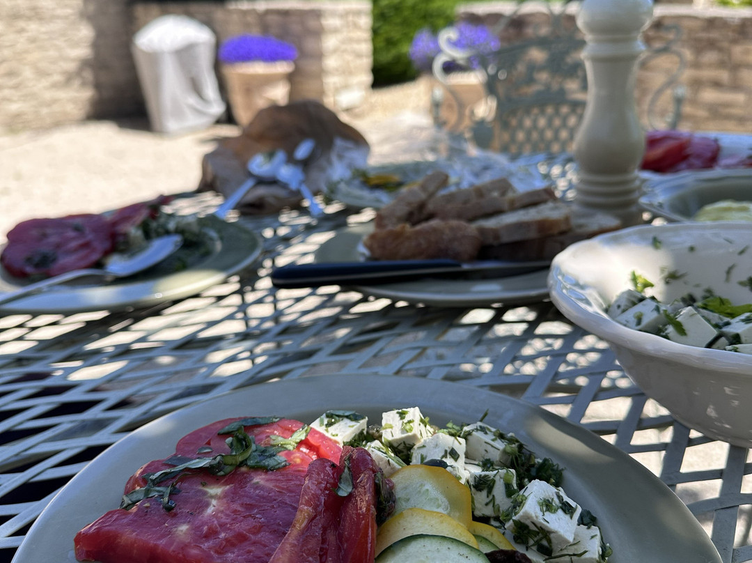 Picnic en Provence-Viens必去景点