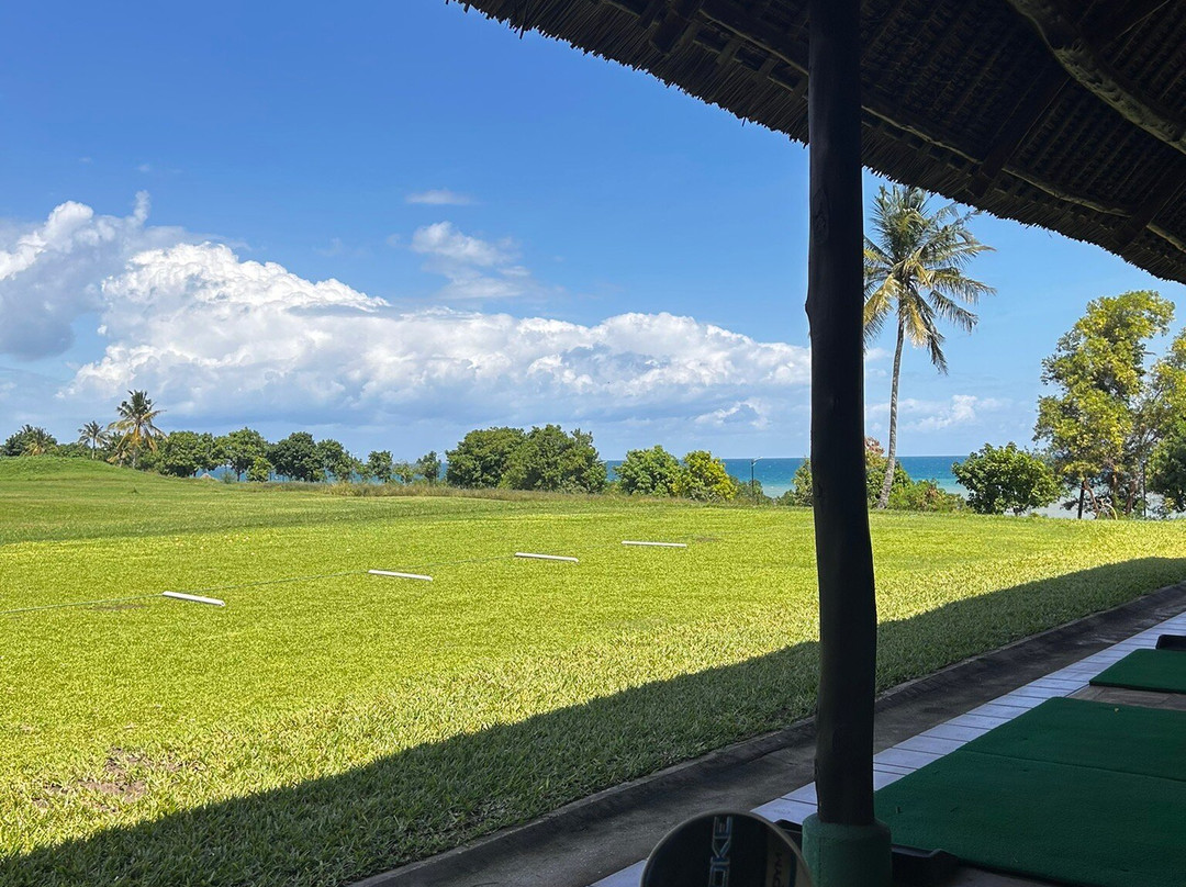 Sea Cliff Golf & Resort-桑给巴尔市必去景点