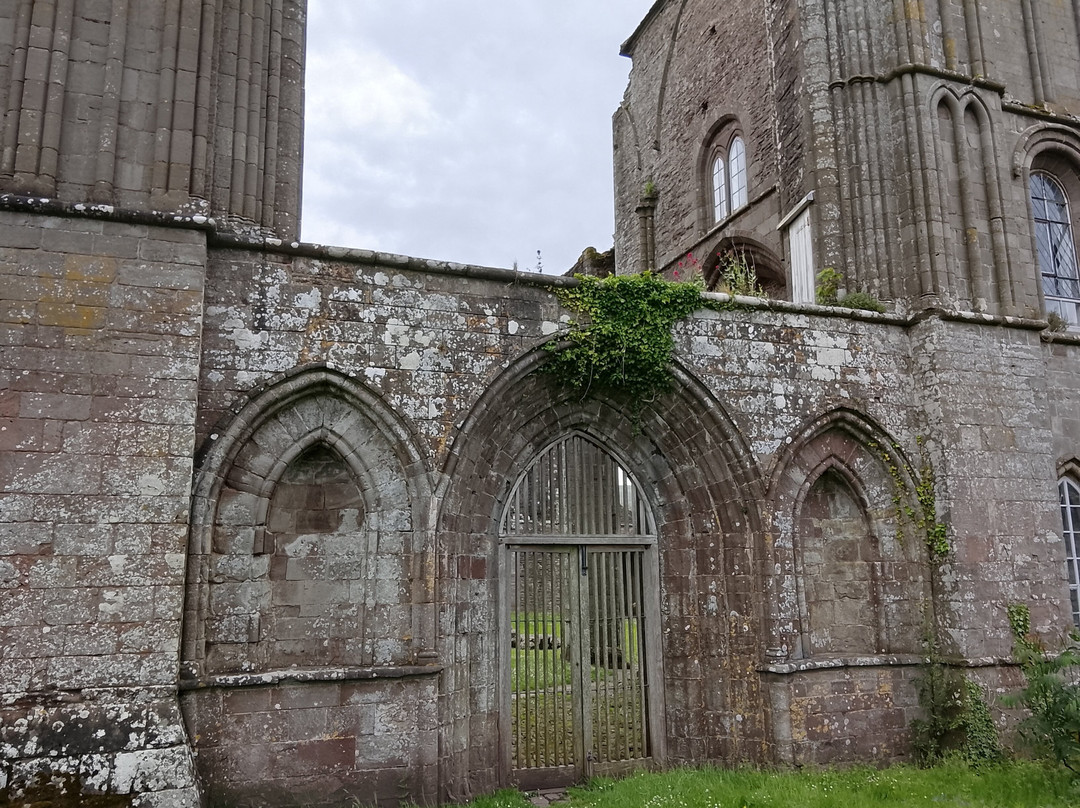 Llanthony Priory-Llanthony必去景点