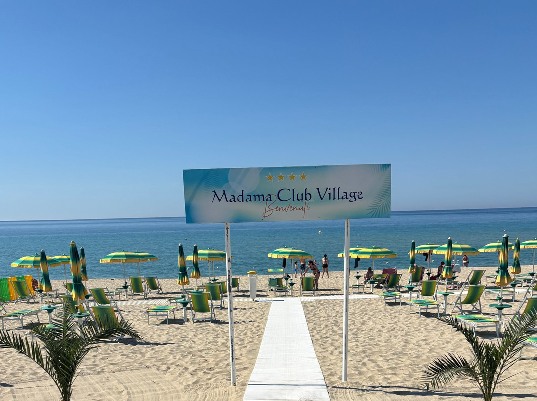 Madama Club Village主图