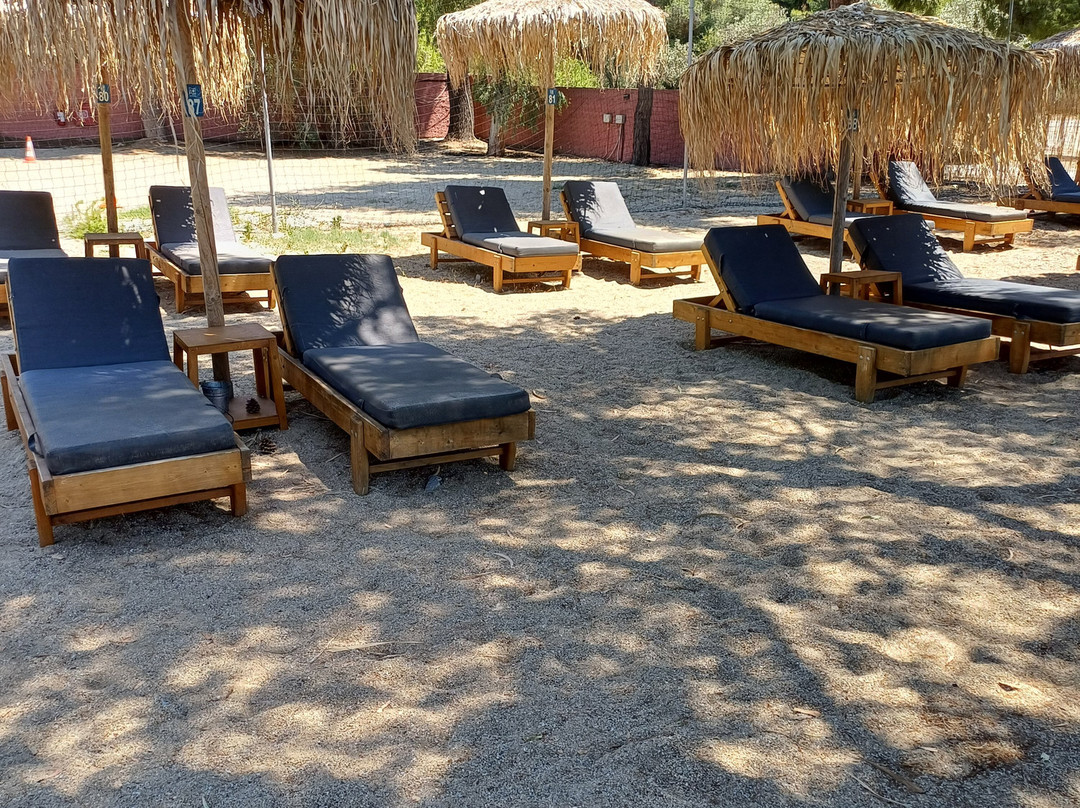 Naomi Beach Bar-Edipsos必去景点