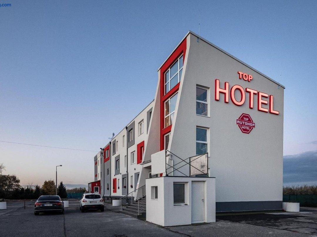Hotel Rózsa Csárda Bungalow & Caravan Park