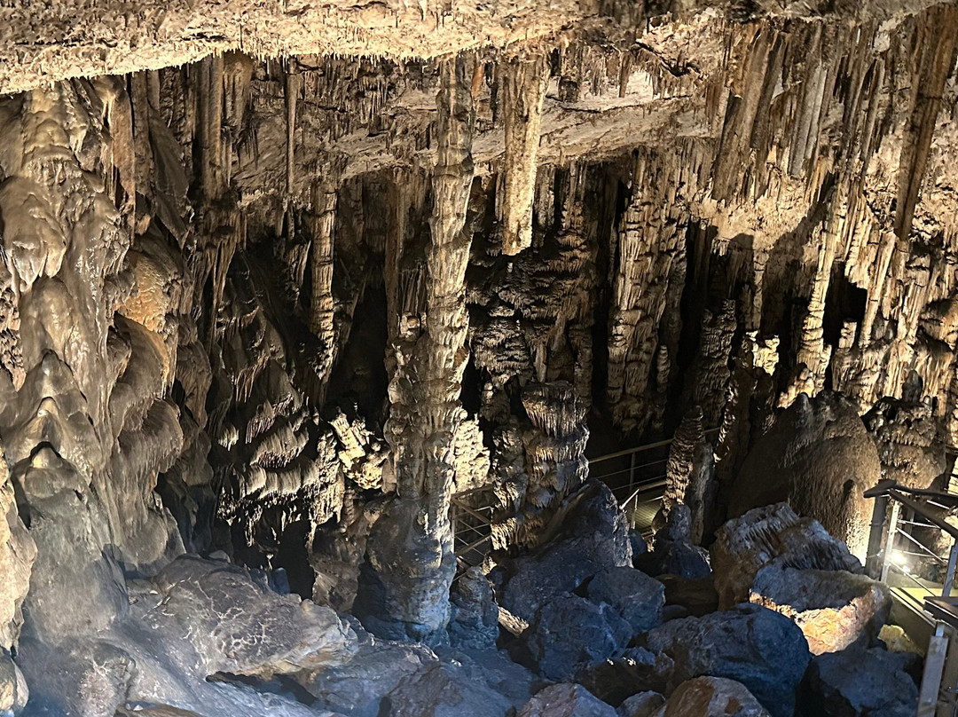 Cave of Zeus-Plati必去景点