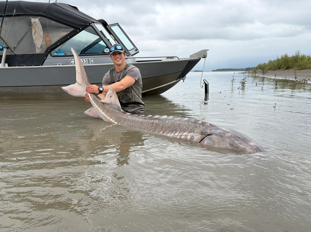 Bluewater Rockies Sportfish Guiding Co.-奇利瓦克必去景点