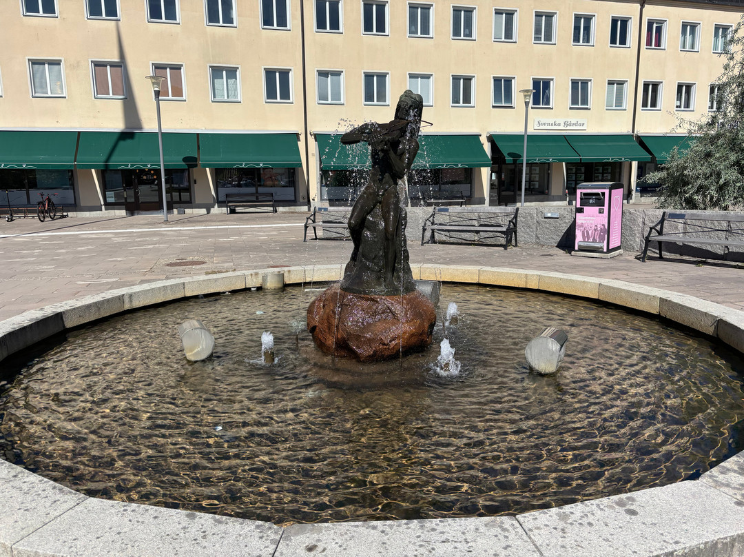 Statyn ''Näcken''
