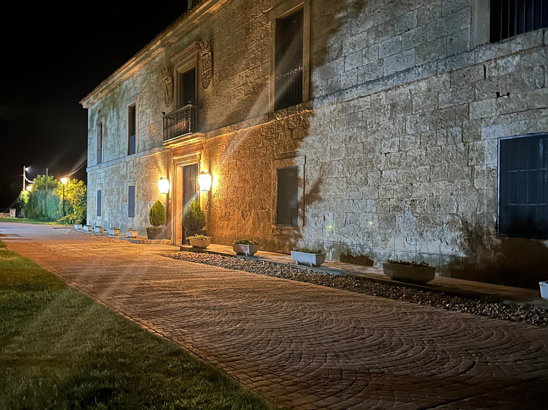 Bodegas Y Vinedos PradoRey-Gumiel Del Mercado必去景点