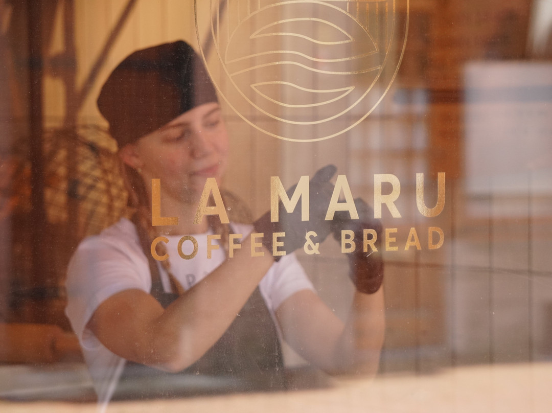 La Maru | Coffee & Bread