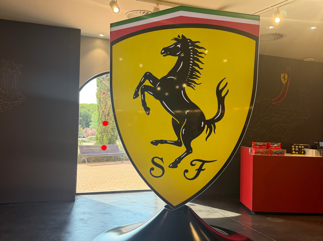 Ferrari Land-Vila Seca必去景点