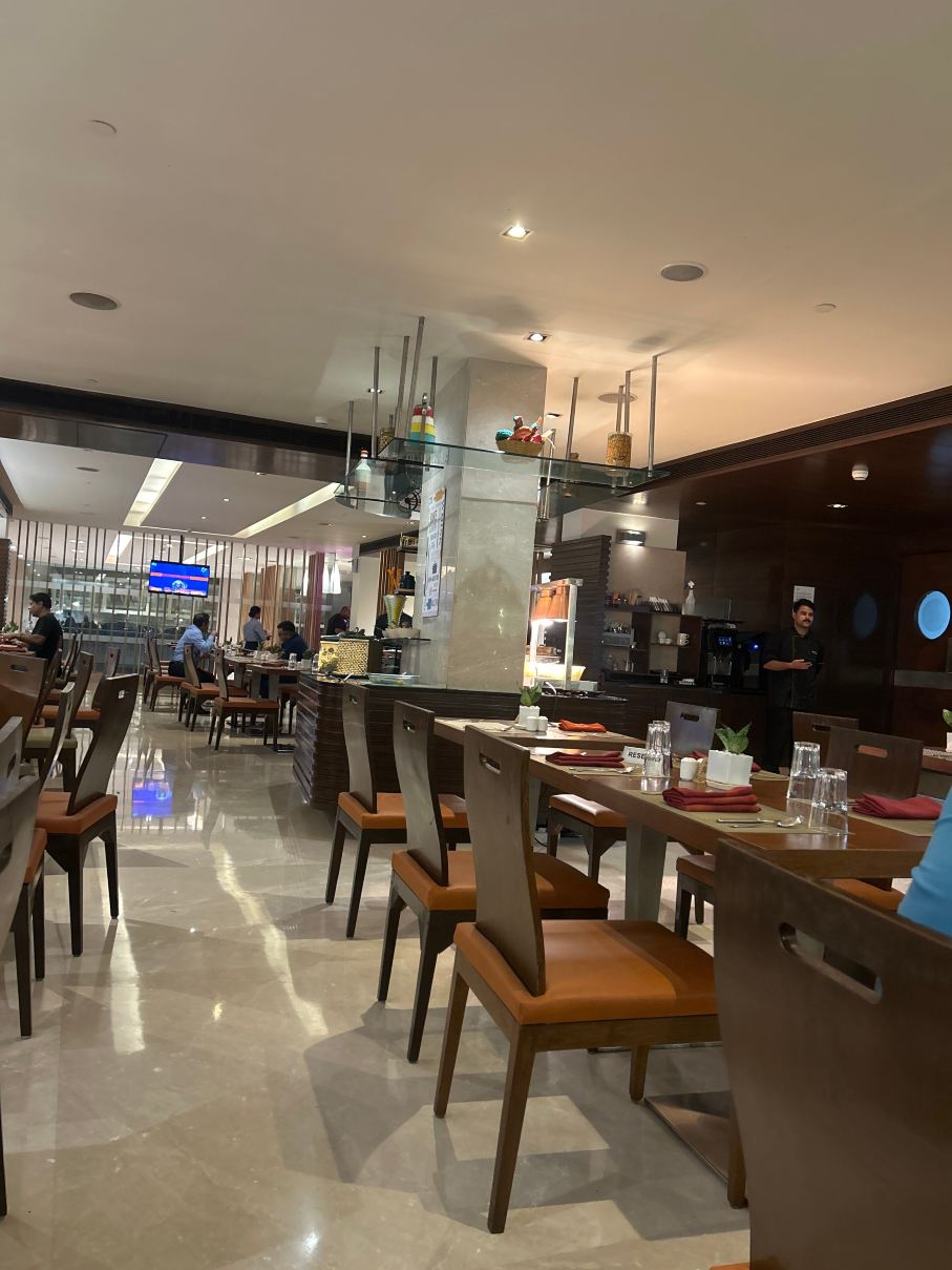 艾哈迈达巴德福朋喜来登酒店-旅行者