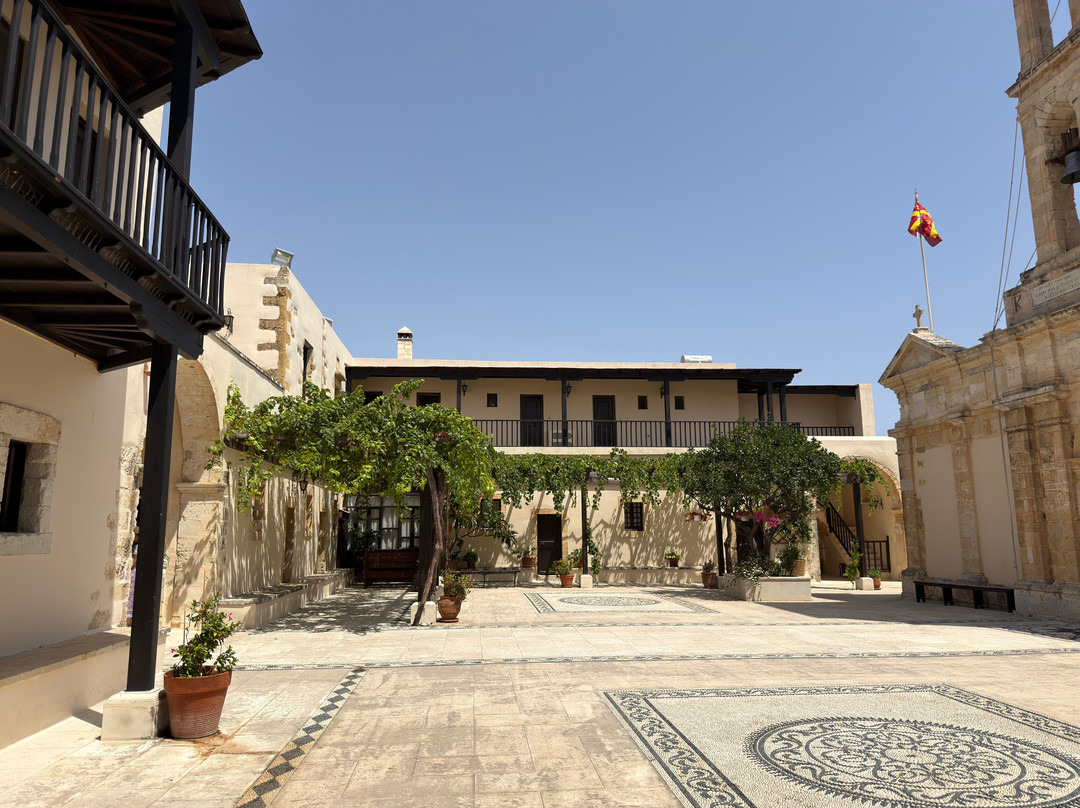 Odigitria Gonia Monastery-Kolymbari必去景点