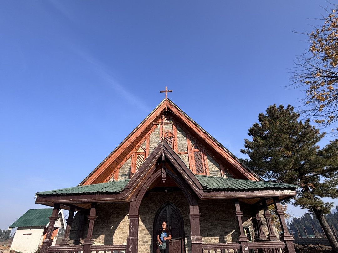 St Mary's Church-贡马必去景点
